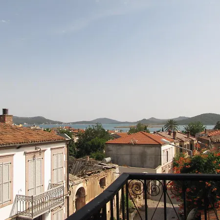 Eolos House Cunda 3* Ayvalı