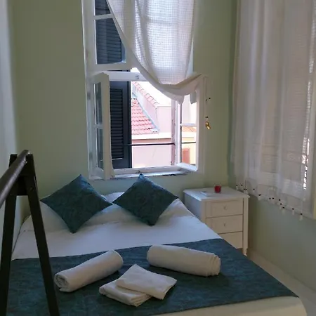 Eolos House Cunda *