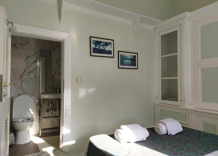 Eolos House Cunda 3*