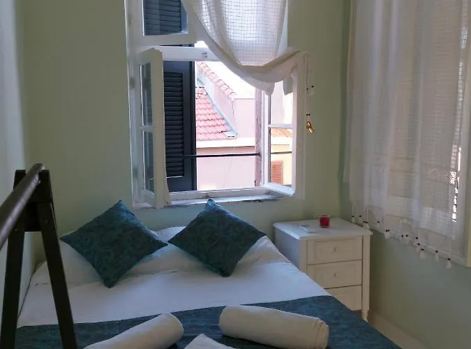 Eolos House Cunda 3*